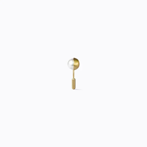 Half Pearl Earring 90°^Shihara Best